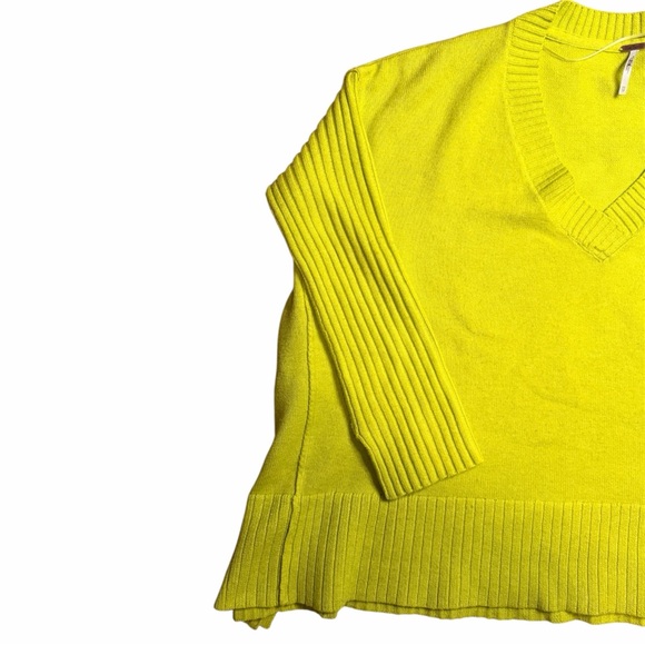 Free People Lime Sweater XS - Picture 3 of 6